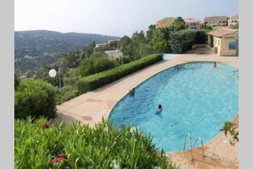 Bel Appartement Dans Le Golfe De Saint Tropez Les Issambres Exterior foto